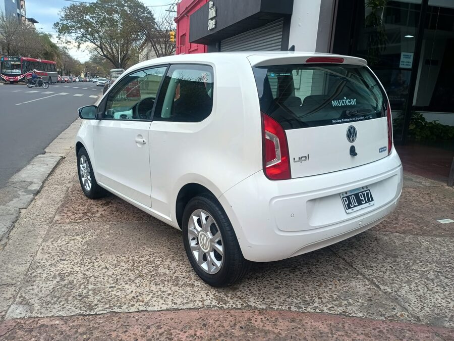 VW High Up! Full 3p única mano 38.000km reales! 2015