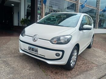 VW High Up! Full 3p única mano 38.000km reales! 2015