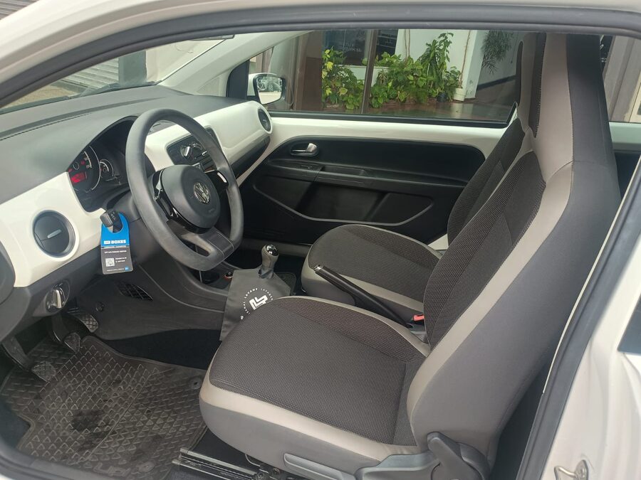 VW High Up! Full 3p única mano 38.000km reales! 2015