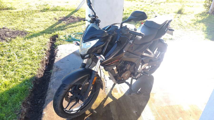 Rousser NS 200