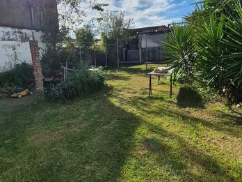 CASA VENTA ZONA DON BOSCO Y GDOR CRESPO