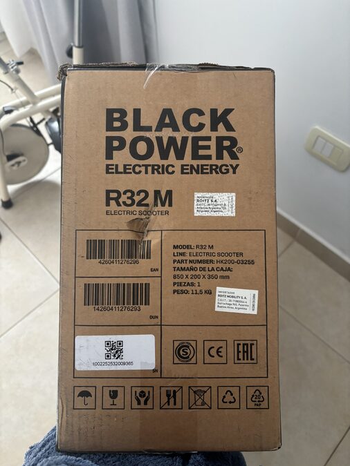 monopatín eléctrico Black Power R32 M
