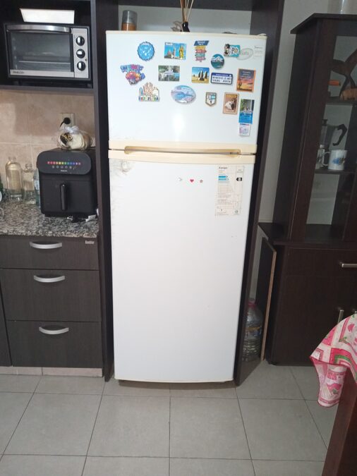 Vendo Heladera Gafa con freezer