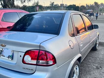 Vendo corsa classic 2012 con 86000 km IMPECABLE