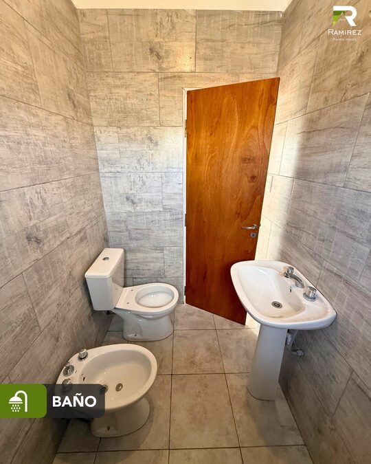 CASA A ESTRENAR - ALTOS DEL PARACAO