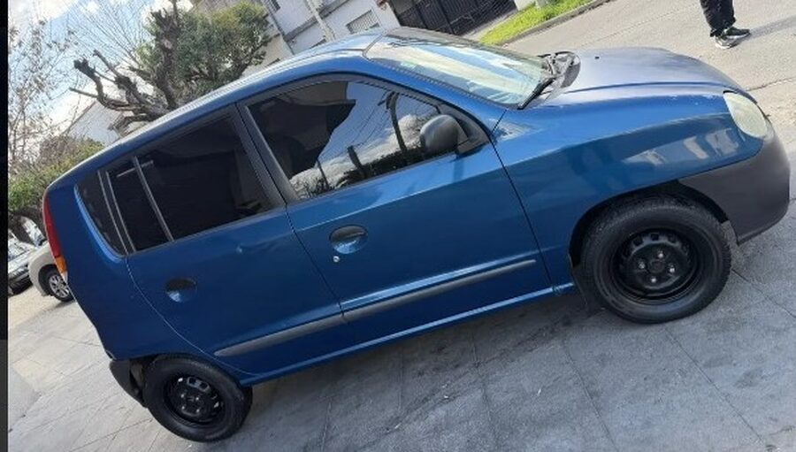 ATOS-AUTO ECONOMICO Y ESPACIOSO