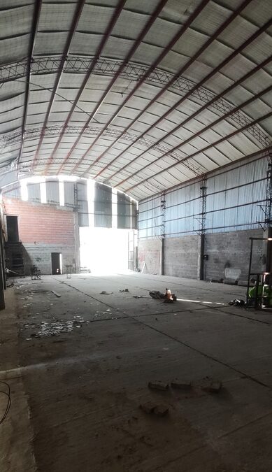 Galpon zona Base Aerea