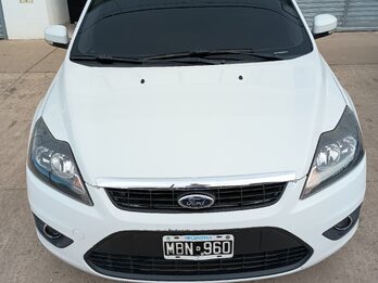 Ford Focus II EXE Trend 1.6 2013