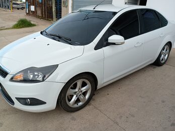 Ford Focus II EXE Trend 1.6 2013
