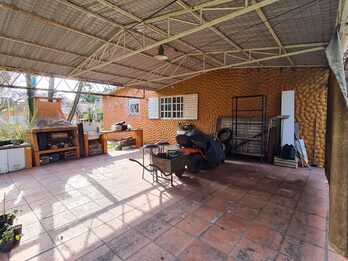 Hermosa casa Quinta completa en S Montrull.