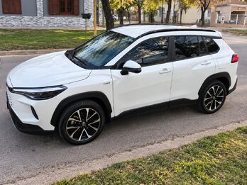 TOYOTA COROLLA CROSS 1.8 XEI HEV E-CVT AÑO 2.024
