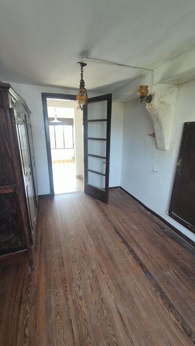 CHALET A RECICLAR · FRENTE AL ROSEDAL · VISTA AL RÍO PARANÁ