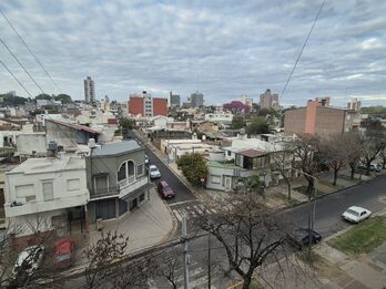 OPORTUNIDAD  EN EL CENTRO DE PARANÁ