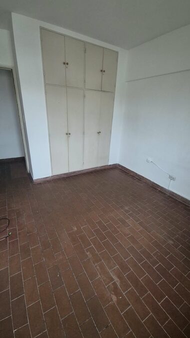OPORTUNIDAD  EN EL CENTRO DE PARANÁ