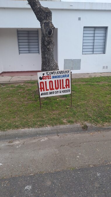 Alquilo Casa