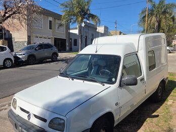 RENAULT FURGONETA UTILITARIA IMPECABLE