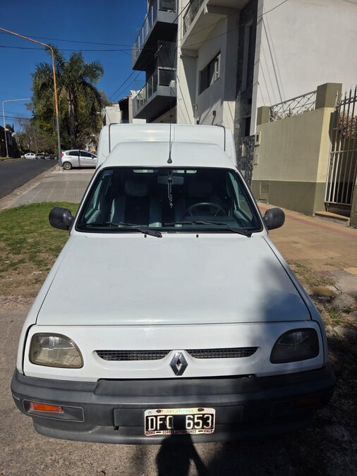 RENAULT FURGONETA UTILITARIA IMPECABLE