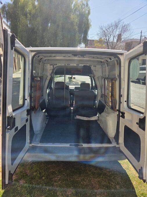 RENAULT FURGONETA UTILITARIA IMPECABLE