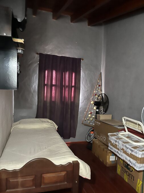 Vendo Casa 3 dorm, doble cochera , Pileta y Quincho Zona Gazzano!