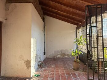 VENDO CASA 3 DORMITORIOS - ZONA SUR