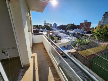 ✅ALQUILO DEPTO 1 DORM CON COCHERA. ZONA PARQUE $550.000 + EXP + IMP 🔥