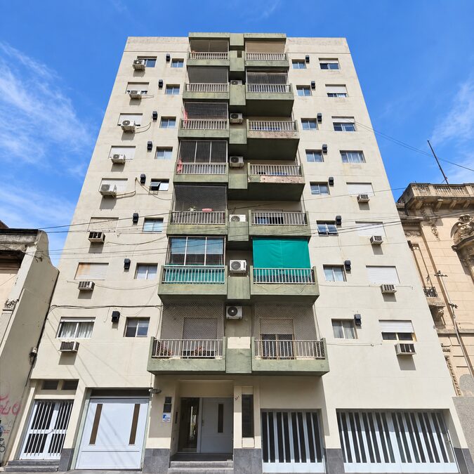 2 DORMITORIOS CALLE BUENOS AIRES