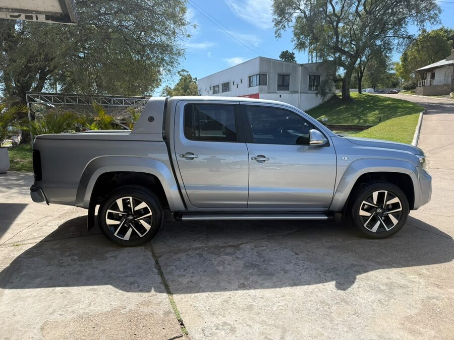 VOLKSWAGEN AMAROK V6 EXTREME 4X4. Recibo vehículos menor y mayor valor