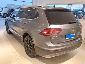 VW Tiguan 2021