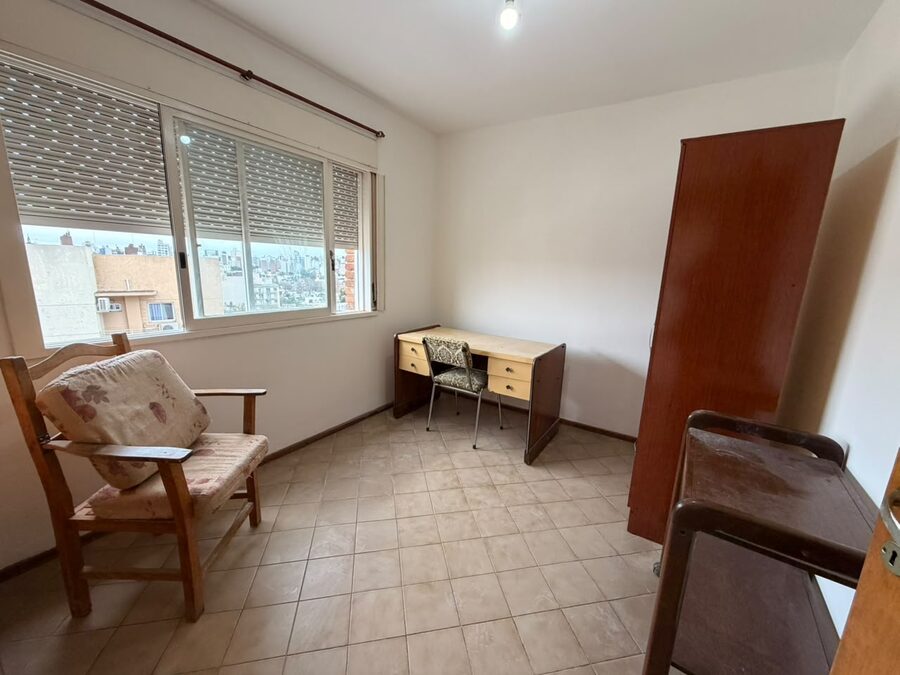 Alquiler Departamento 3 Dormitorios Con Cochera Zona Centro