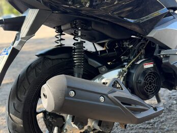 VENDO SCOTTER ZANELLA CRUIZER 2022