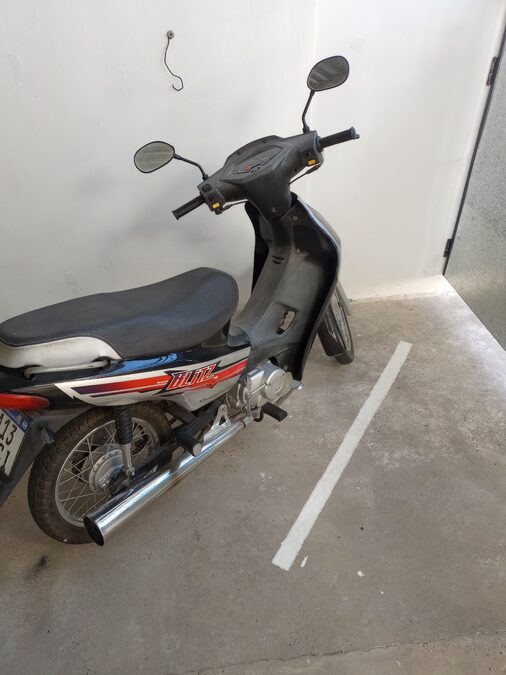 Vendo moto 110 cc Motomel blitz