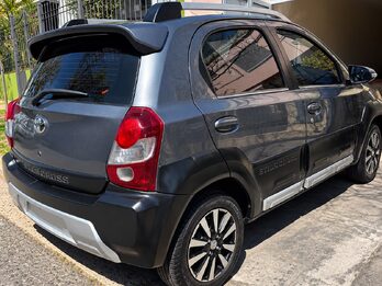 TOYOTA ETIOS CROSS 1.5 M/T  - AÑO 2.014