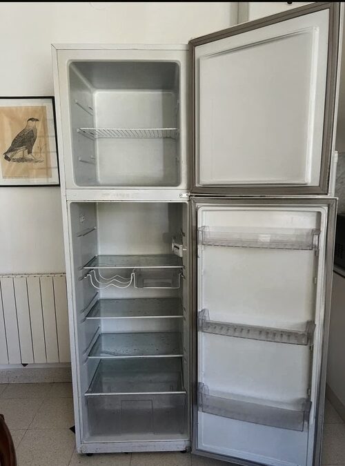 Heladera Philco con Freezer casi nueva