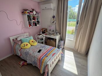 VENDO CASA NUEVA DE 4 DORMITORIOS ZONA SEMINARIO