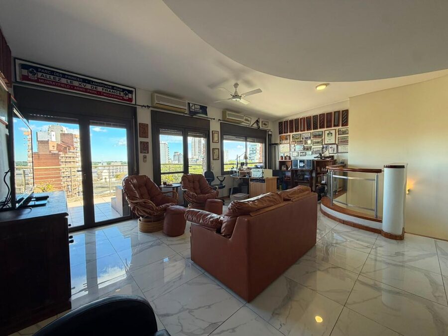 EXCLUSIVO DEPARTAMENTO TIPO DUPLEX EN VENTA ZONA PARQUE.