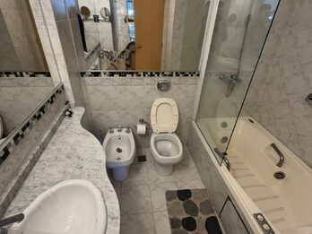 ALQUILO PISO EN ZONA PARQUE CON VISTA AL RÍO