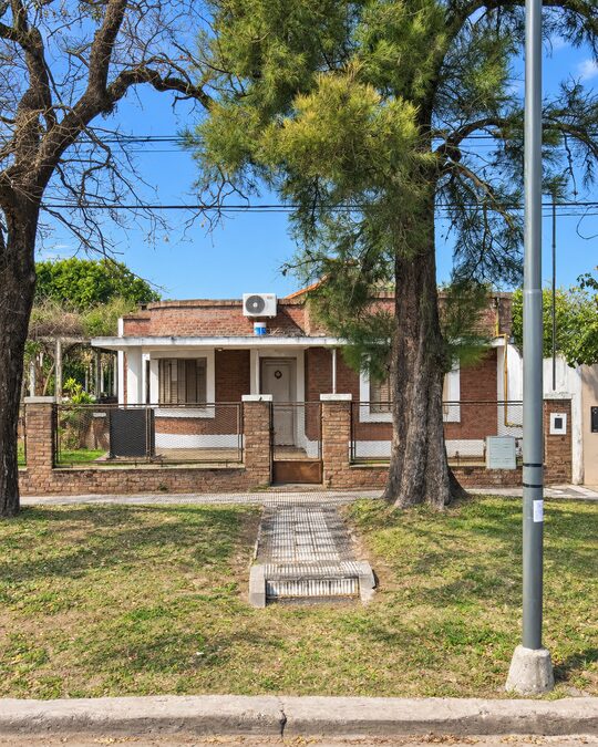 SUBASTA | CASA EN PARANÁ