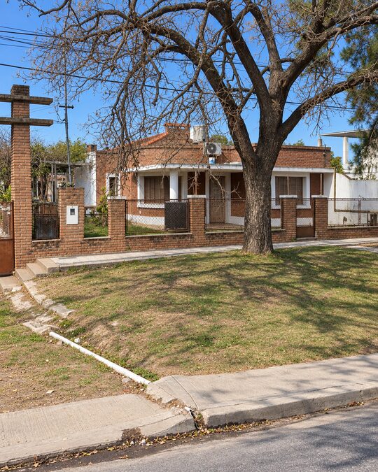SUBASTA | CASA EN PARANÁ