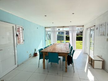 VENDO CASA QUINTA LAS ACACIAS.