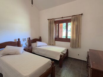 VENDO HERMOSA CASA DE CAMPO