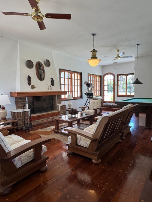 VENDO HERMOSA CASA DE CAMPO