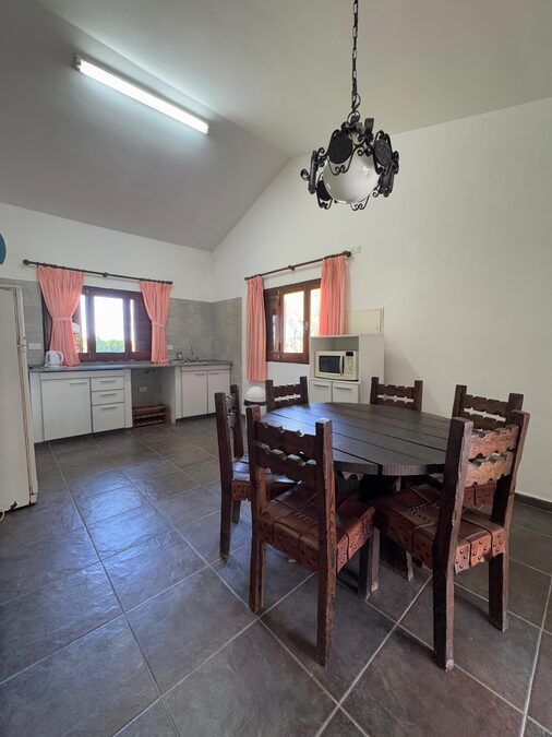 VENDO HERMOSA CASA DE CAMPO