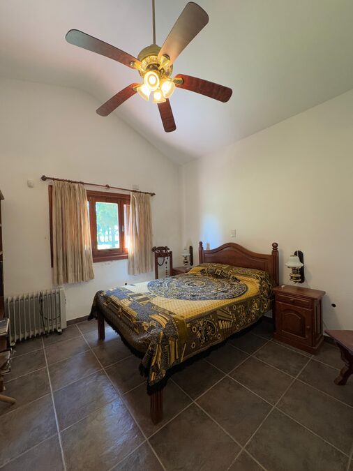 VENDO HERMOSA CASA DE CAMPO