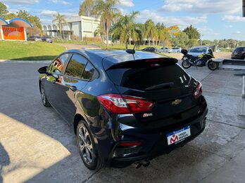 CHEVROLET CRUZE LT 1.4 2021 5PTAS. Recibo vehículos mayor y menor valor