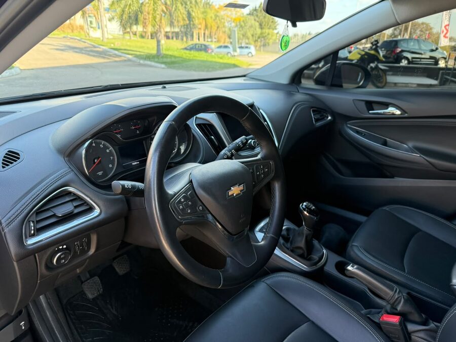 CHEVROLET CRUZE LT 1.4 2021 5PTAS. Recibo vehículos mayor y menor valor
