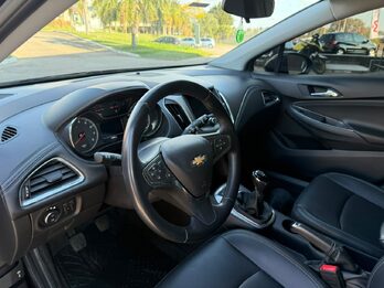 CHEVROLET CRUZE LT 1.4 2021 5PTAS. Recibo vehículos mayor y menor valor