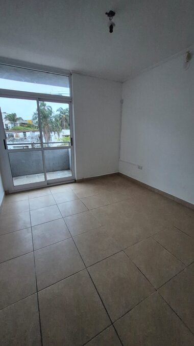 Departamento en Venta en calle Racedo 744