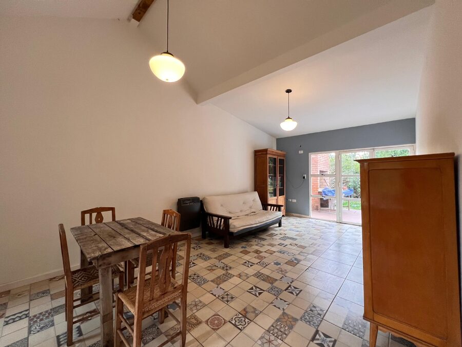 CASA EN ALQUILER 3 DORM CON GRAN PATIO - DR. JULIÁN OBAID (LA TOMA) | $1.400.000 🏠