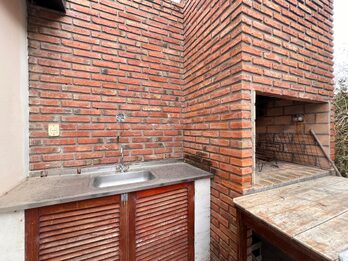 CASA EN ALQUILER 3 DORM CON GRAN PATIO - DR. JULIÁN OBAID (LA TOMA) | $1.400.000 🏠