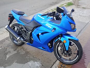 Kawasaki Ninja 250